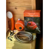 Акумуляторний душ для кемпінгу Portable Outdoor Shower 2000 мАг з насосом • Портативний туристичний душ для дачі, походу та миття автомобіля