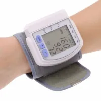 Запястный тонометр Blood Pressure ∙ Автоматический прибор для измерения артериального давления на запястье