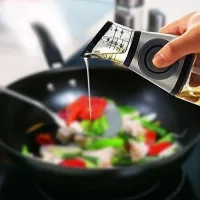 Бутылка – диспенсер с дозатором для масла и уксуса ∙ Нажимной масляный дозатор для оливкового и подсолнечного масла Press and measure