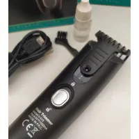 Професійна машинка для стрижки VGR V-015 на акумуляторі з USB зарядкою